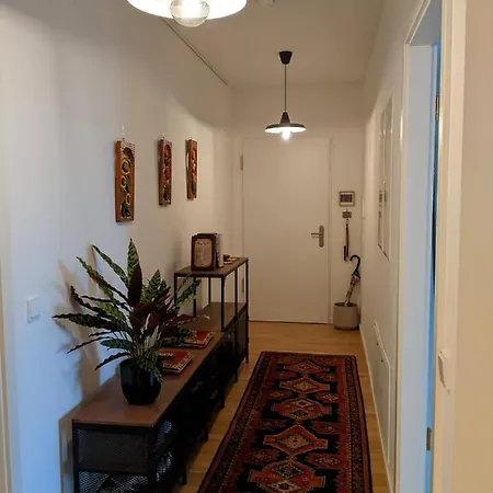 Either Private 2B2B Or Shared 1B1B, Luxury, Bright, Spacious Berlijn Buitenkant foto