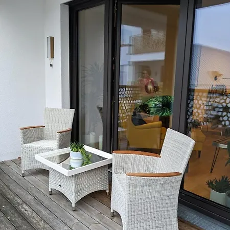 Either Private 2B2B Or Shared 1B1B, Luxury, Bright, Spacious Berlijn Buitenkant foto