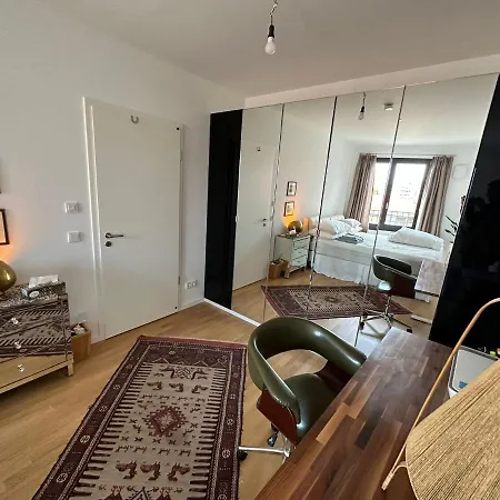 Either Private 2B2B Or Shared 1B1B, Luxury, Bright, Spacious Berlijn Buitenkant foto
