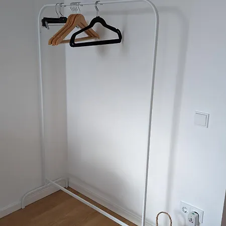 Either Private 2B2B Or Shared 1B1B, Luxury, Bright, Spacious Berlijn Kamer foto
