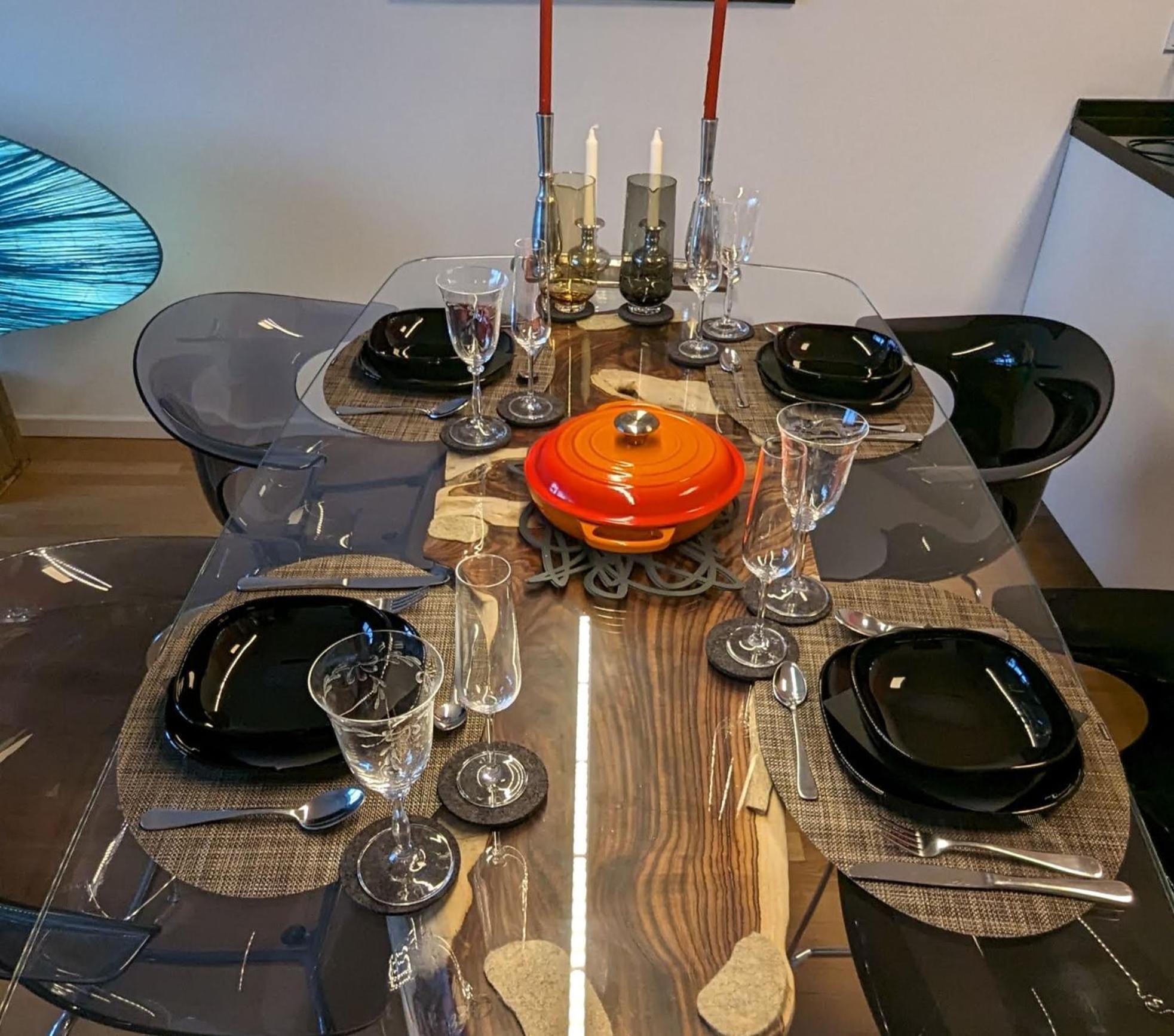 Either Private 2b2b Or Shared 1b1b, Luxury, Bright, Spacious *
